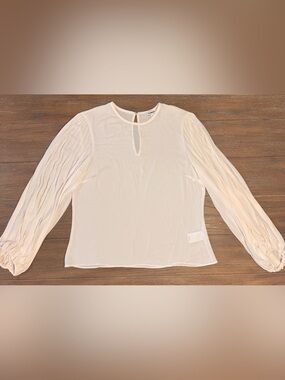 Express Cream Long-Sleeve Pleated-Sleeve Keyhole Blouse #129